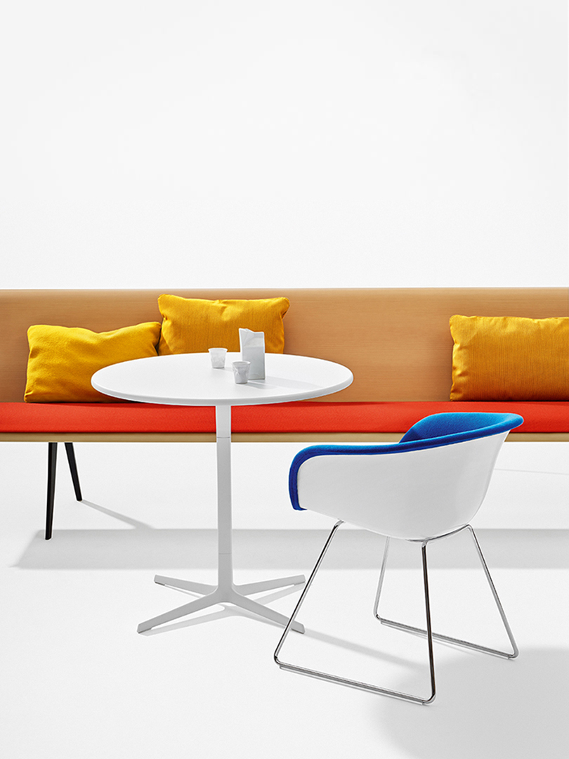 开云（中国） - 桌几|餐桌|办公家具|设计师家具|Ginger 茶几/咖啡桌/餐台/高脚台